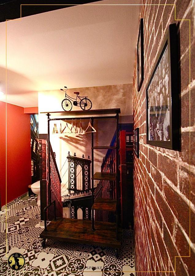 "The Speakeasy" Pub New Yorkais Centre Ville - Ideal Pro - Wifi Fibre - Retroprojecteur Cinema Saint-Etienne  Extérieur photo